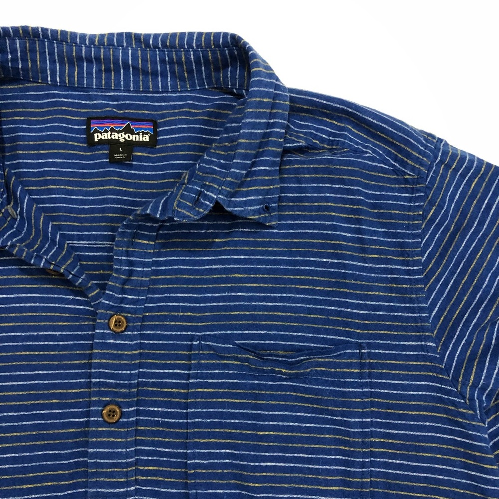 Patagonia Men’s 1/4 Button Down Short Sleeve Shirt